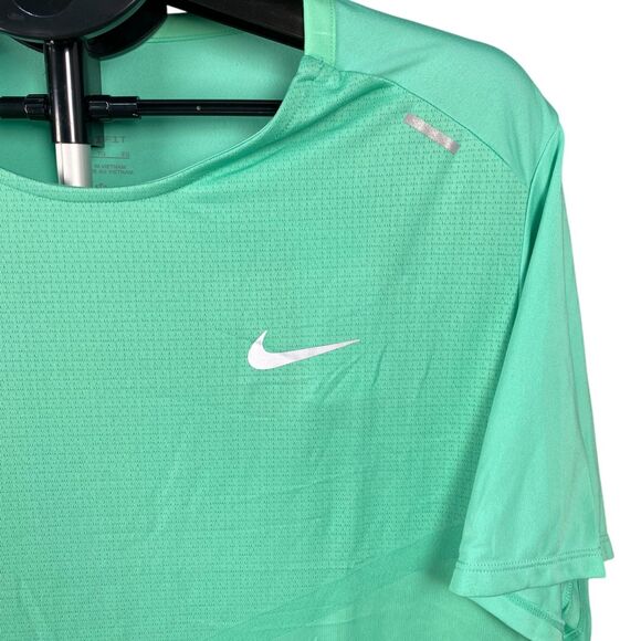 Nike Dri-FIT Women’s XL Lightweight Breathable Athletic Training Tee Mint Green - Picture 2 of 7